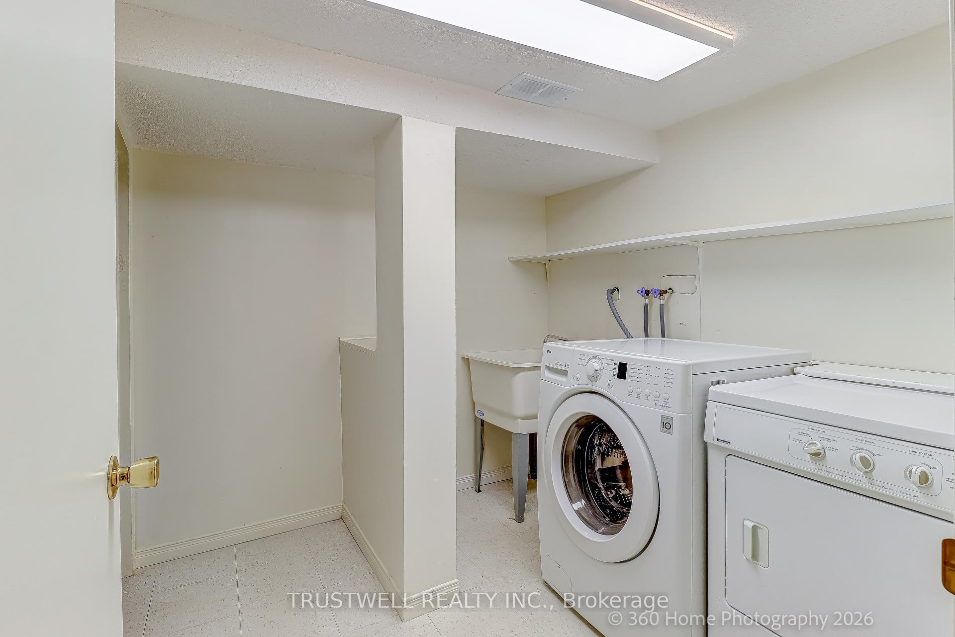 Photo 31 of 224 Hollingham Road, Markham, Unionville — HOMEH