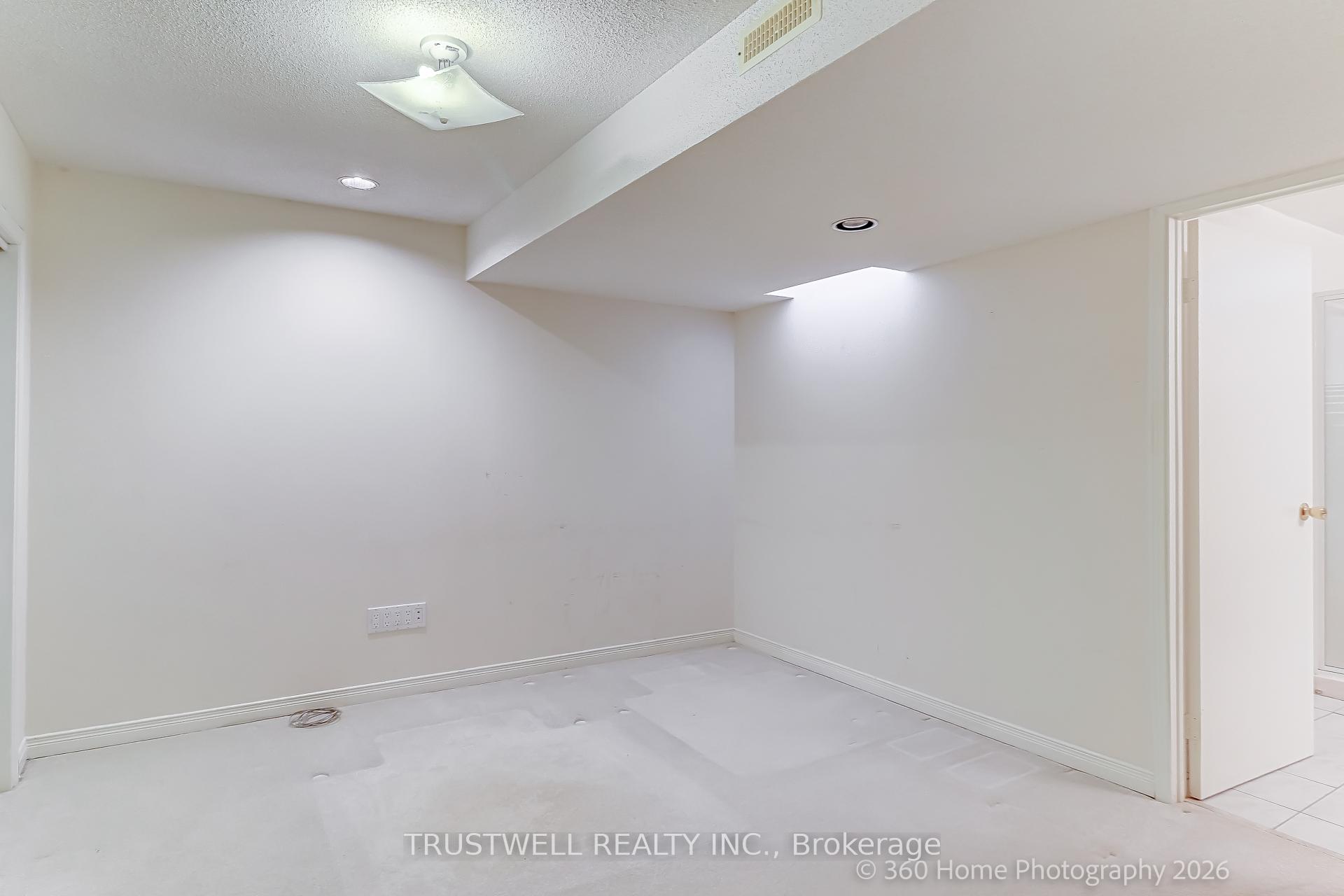 Photo 33 of 224 Hollingham Road, Markham, Unionville — HOMEH