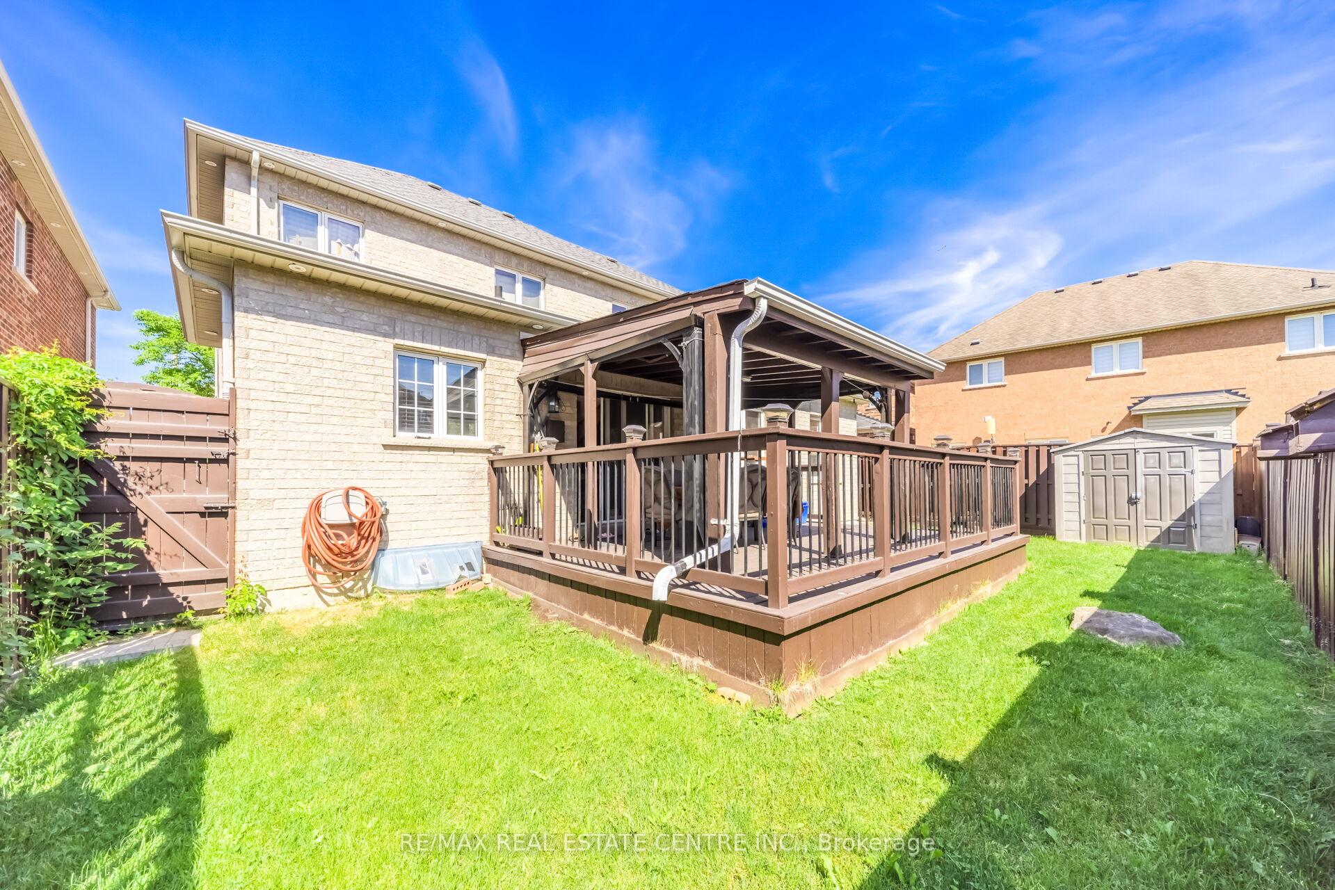 Photo 49 of 70 Carmel Crescent, Brampton, Vales of Castlemore North — HOMEH