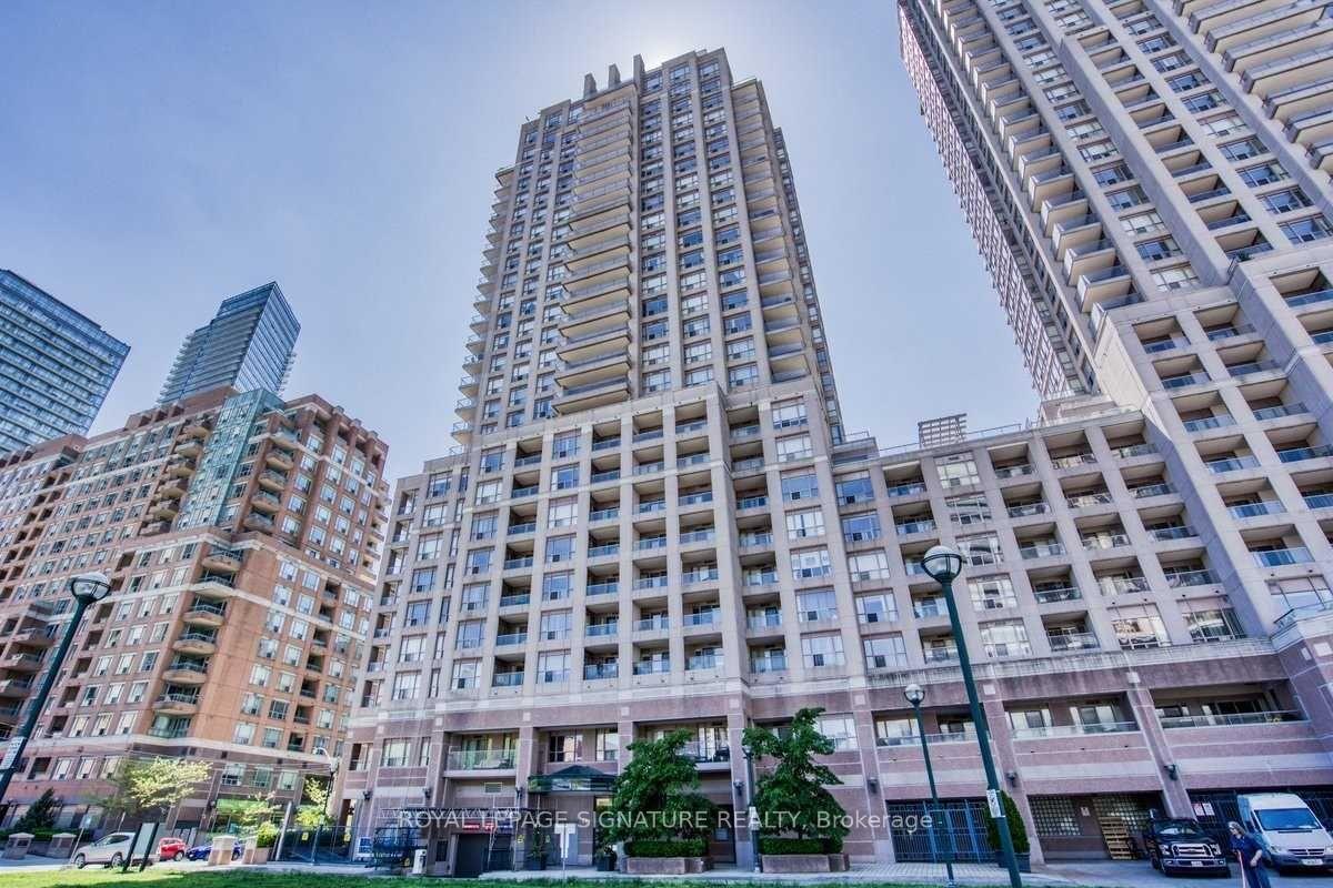 Photo 1 of Unit 609, 909 Bay Street, Toronto, Bay Street Corridor — HOMEH
