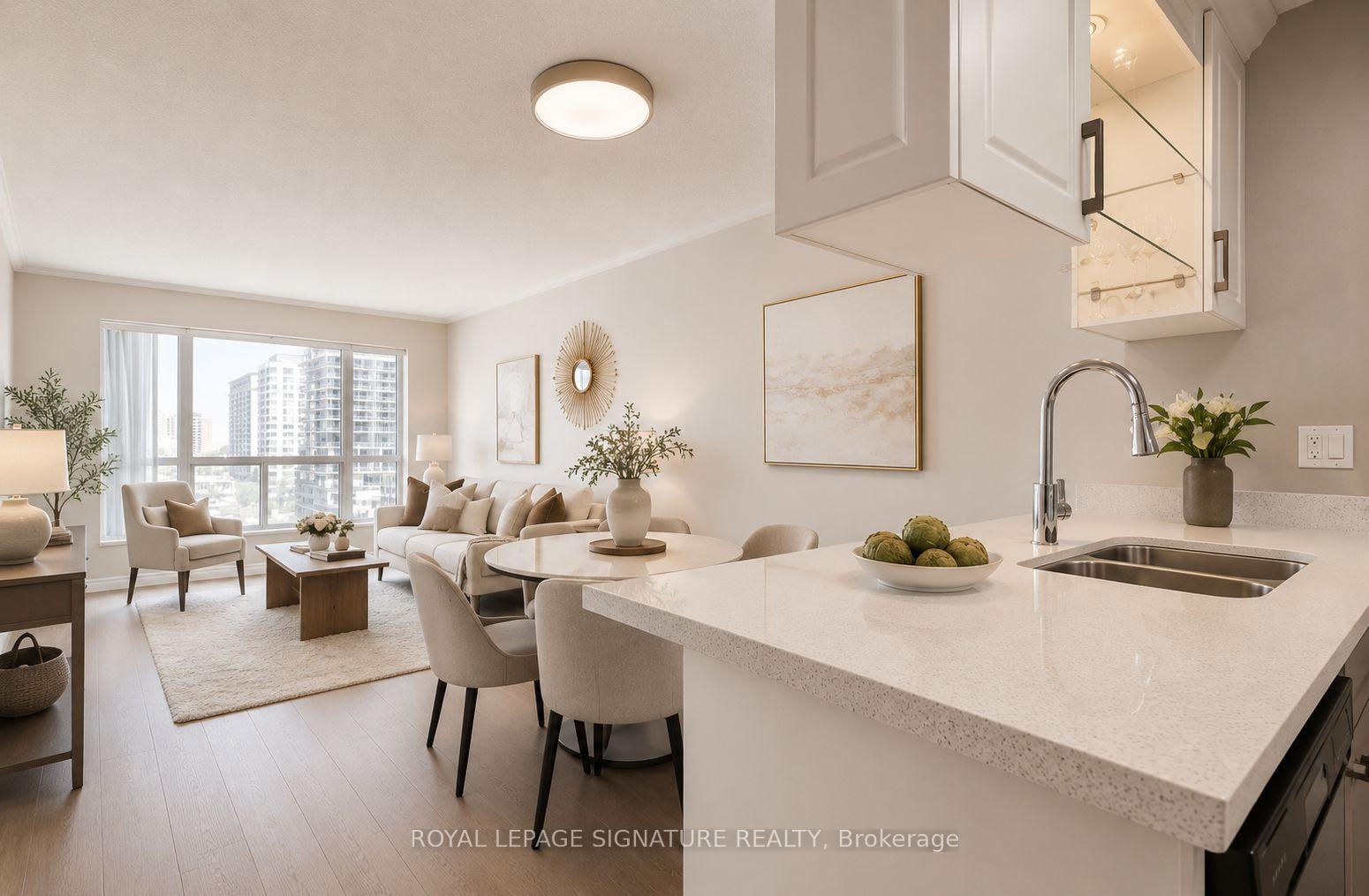 Photo 2 of Unit 609, 909 Bay Street, Toronto, Bay Street Corridor — HOMEH
