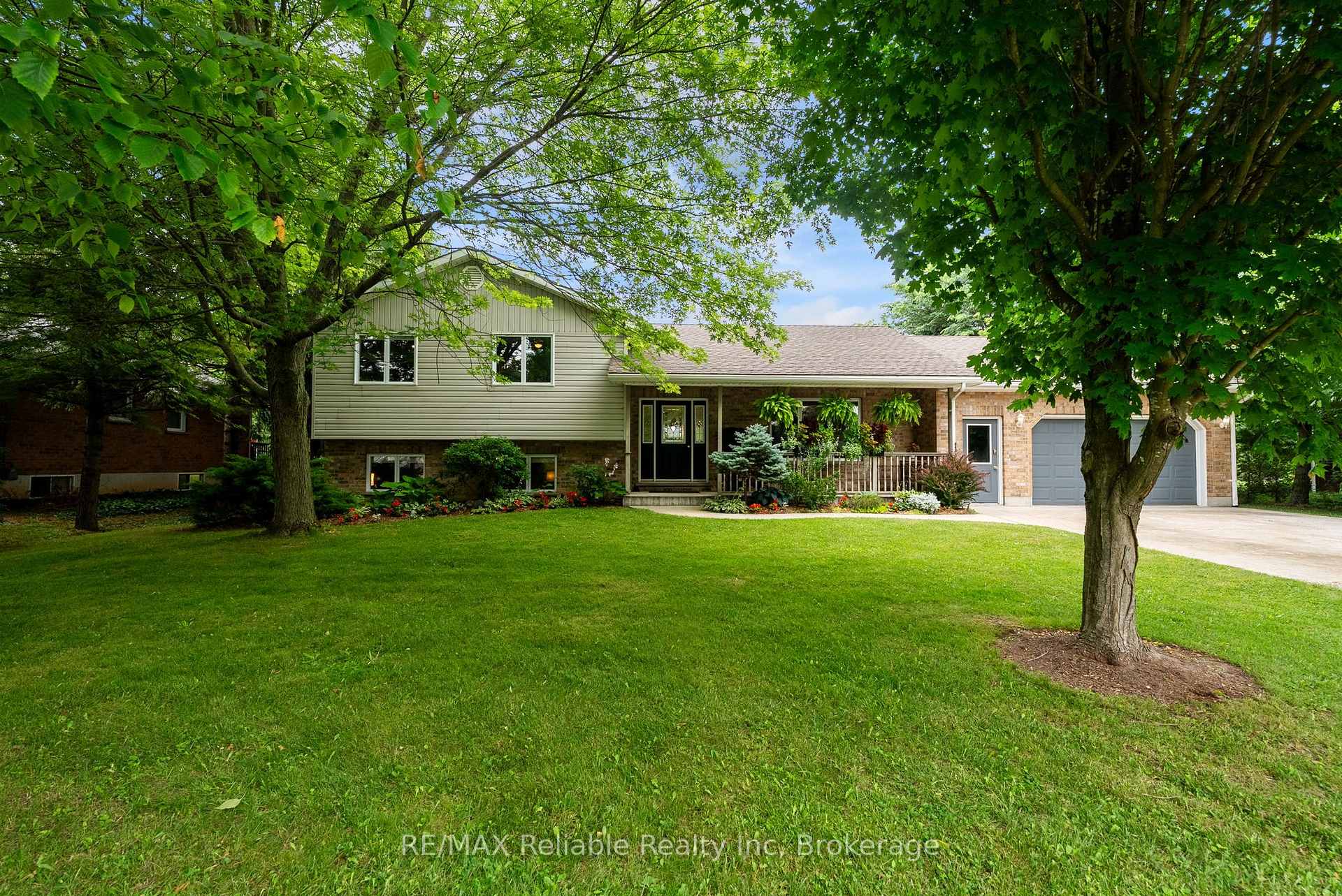 Photo 2 of 33768 Maple Court, Bluewater, Stanley — HOMEH