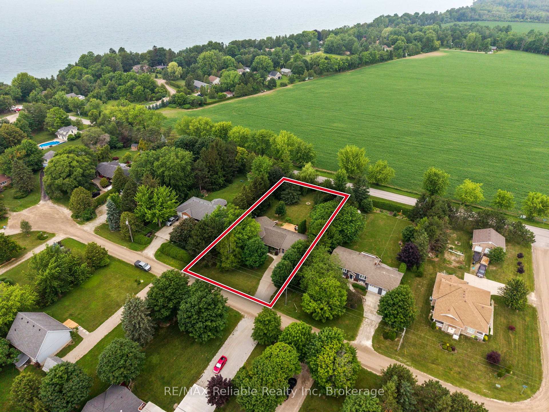 Photo 5 of 33768 Maple Court, Bluewater, Stanley — HOMEH