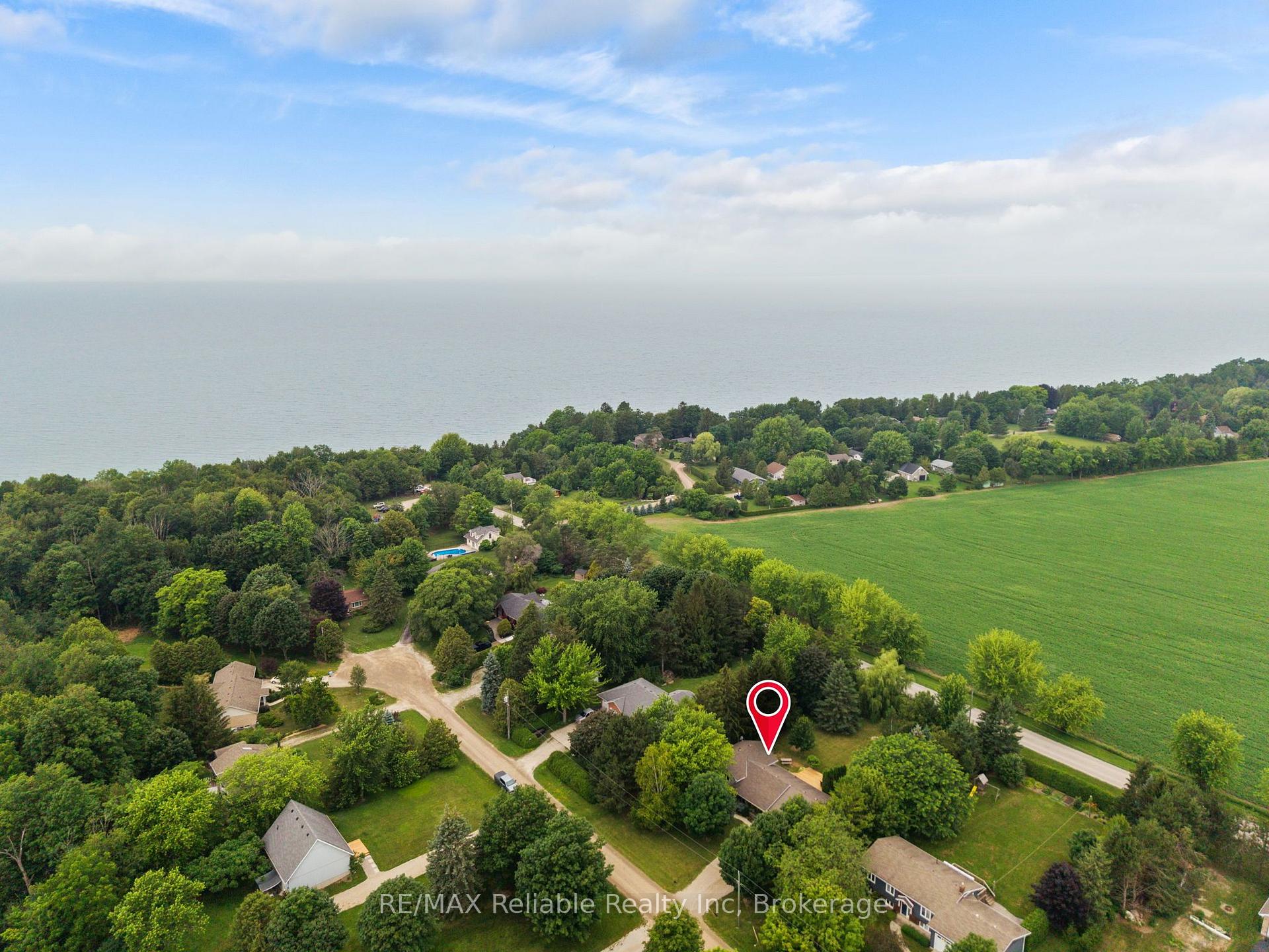 Photo 6 of 33768 Maple Court, Bluewater, Stanley — HOMEH