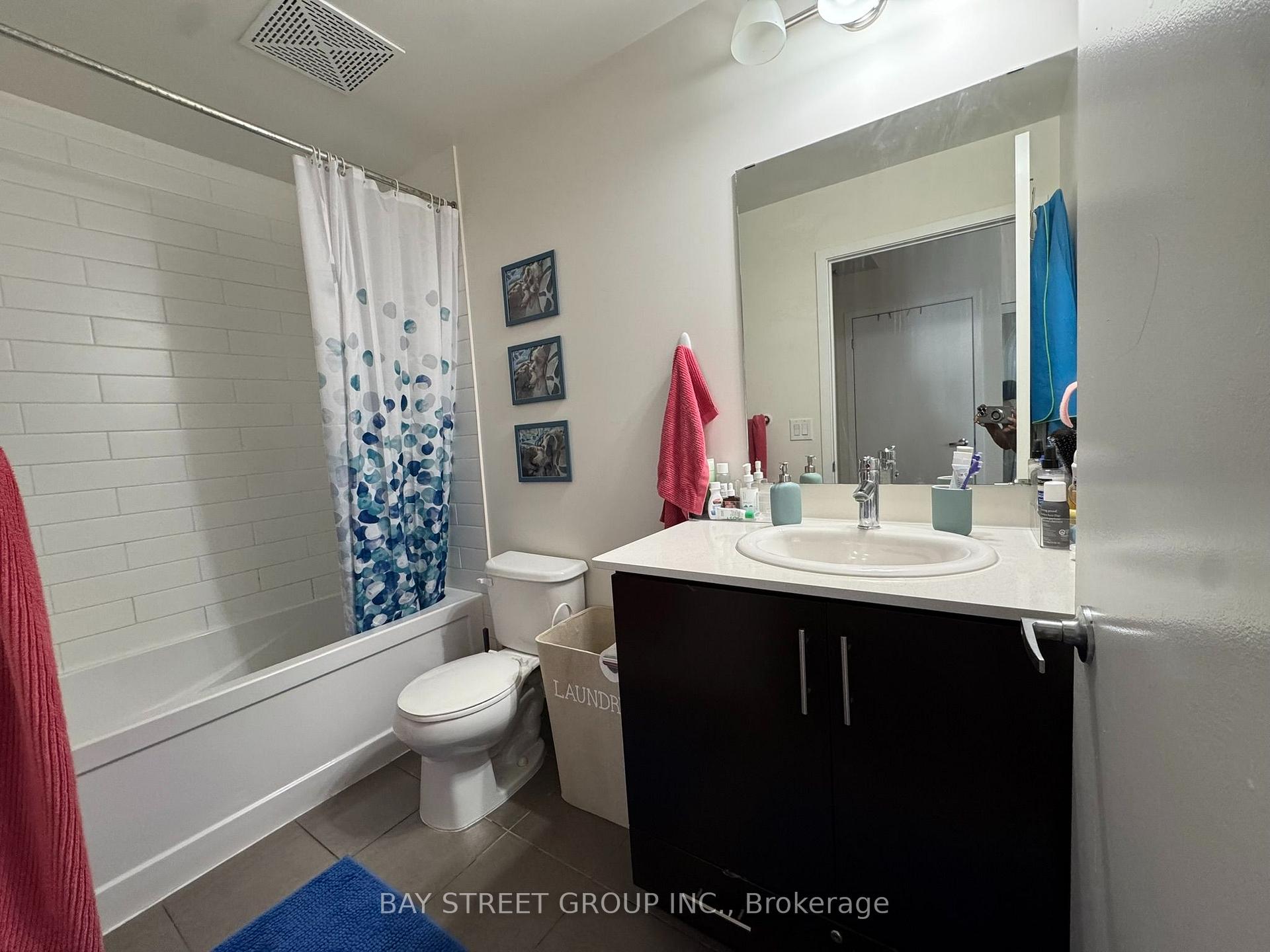 Photo 11 of Unit 2506, 360 Square One Drive, Mississauga, City Centre — HOMEH