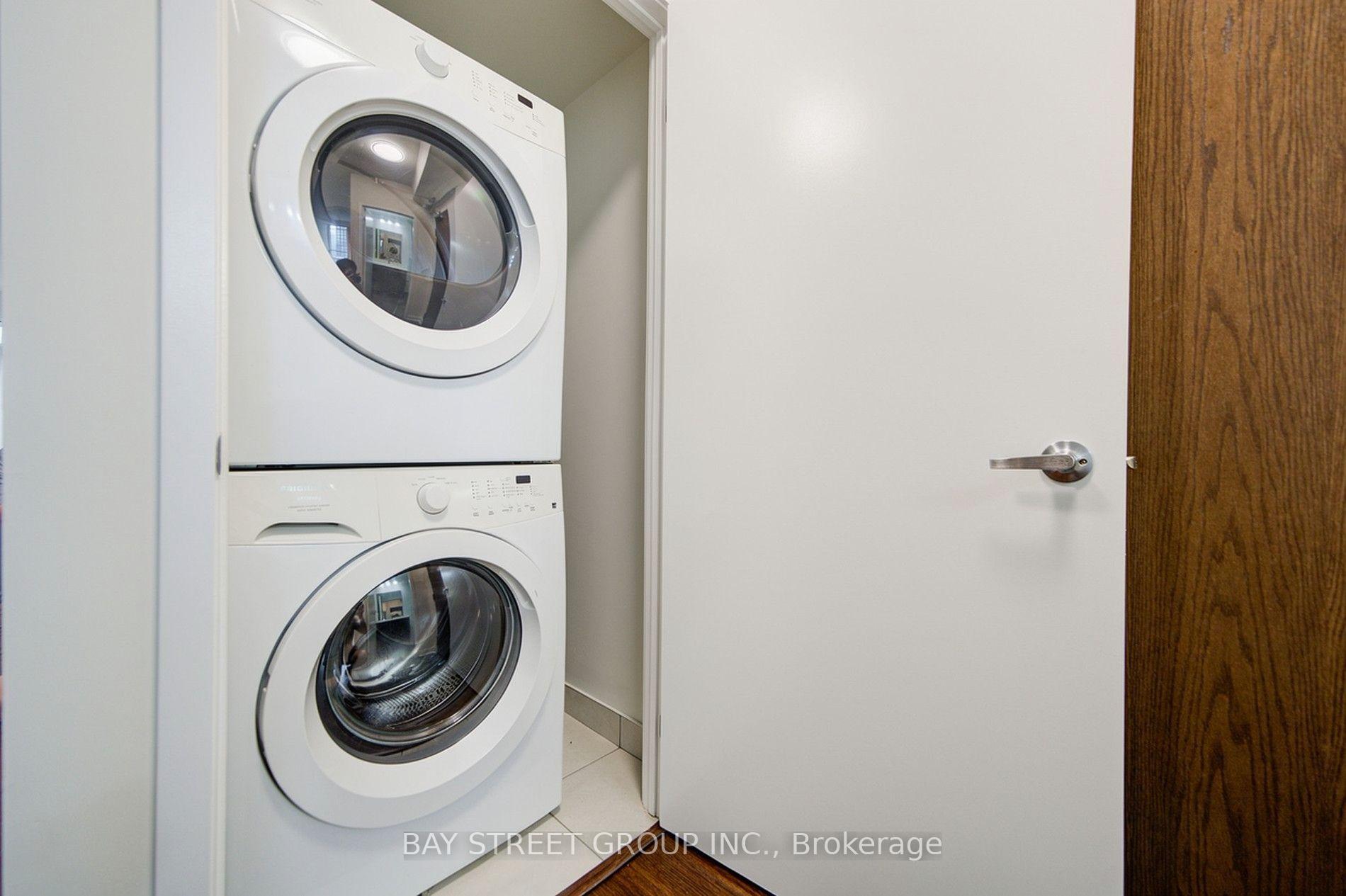 Photo 12 of Unit 2506, 360 Square One Drive, Mississauga, City Centre — HOMEH