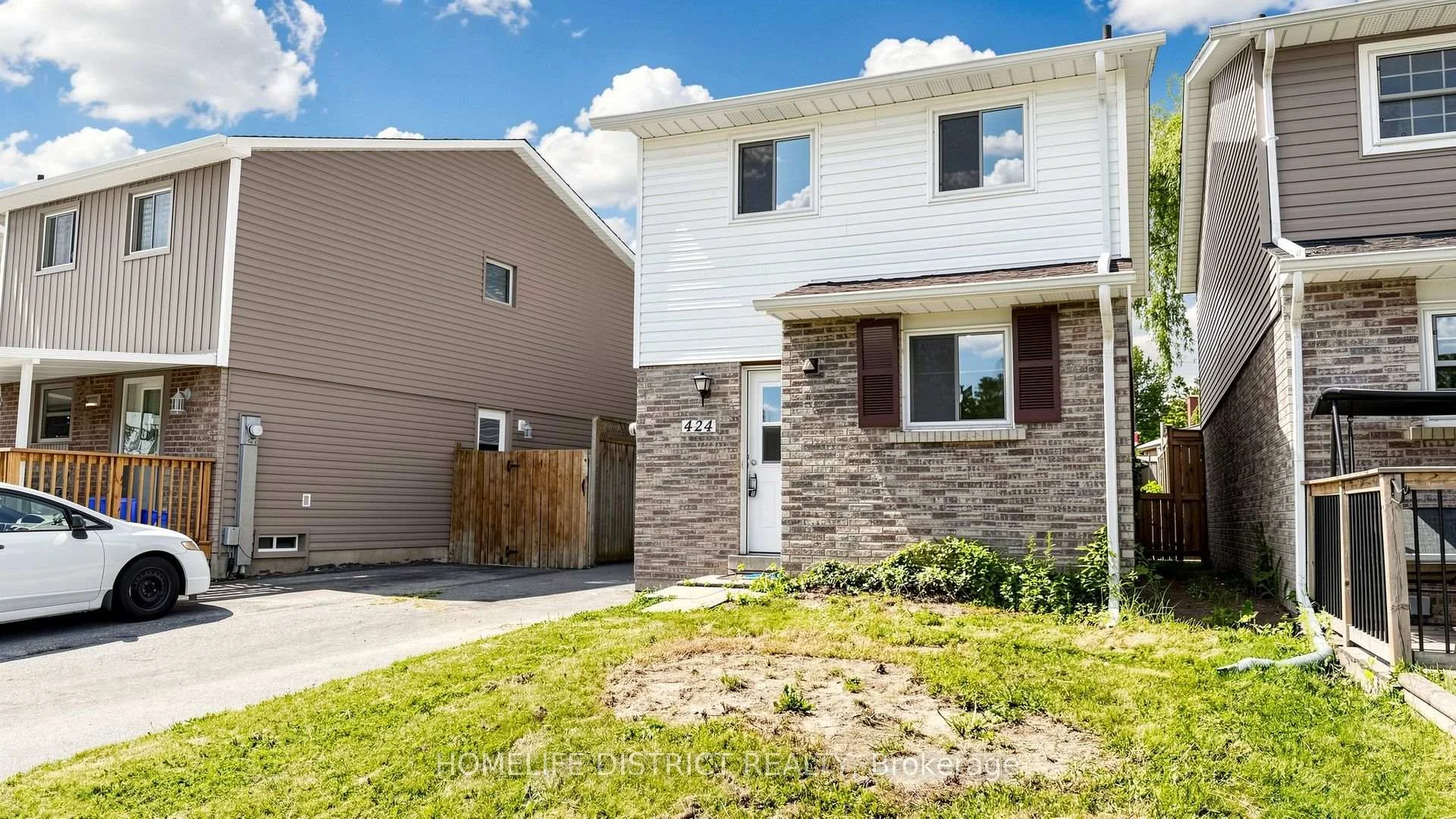 Photo 3 of 424 Chaleur Avenue, Oshawa, Lakeview — HOMEH