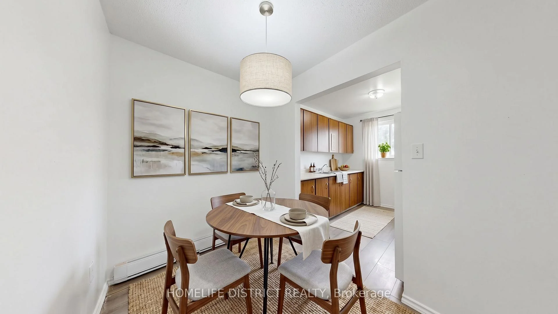 Photo 12 of 424 Chaleur Avenue, Oshawa, Lakeview — HOMEH