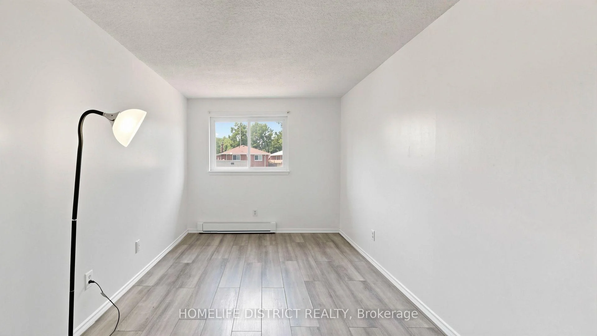 Photo 39 of 424 Chaleur Avenue, Oshawa, Lakeview — HOMEH