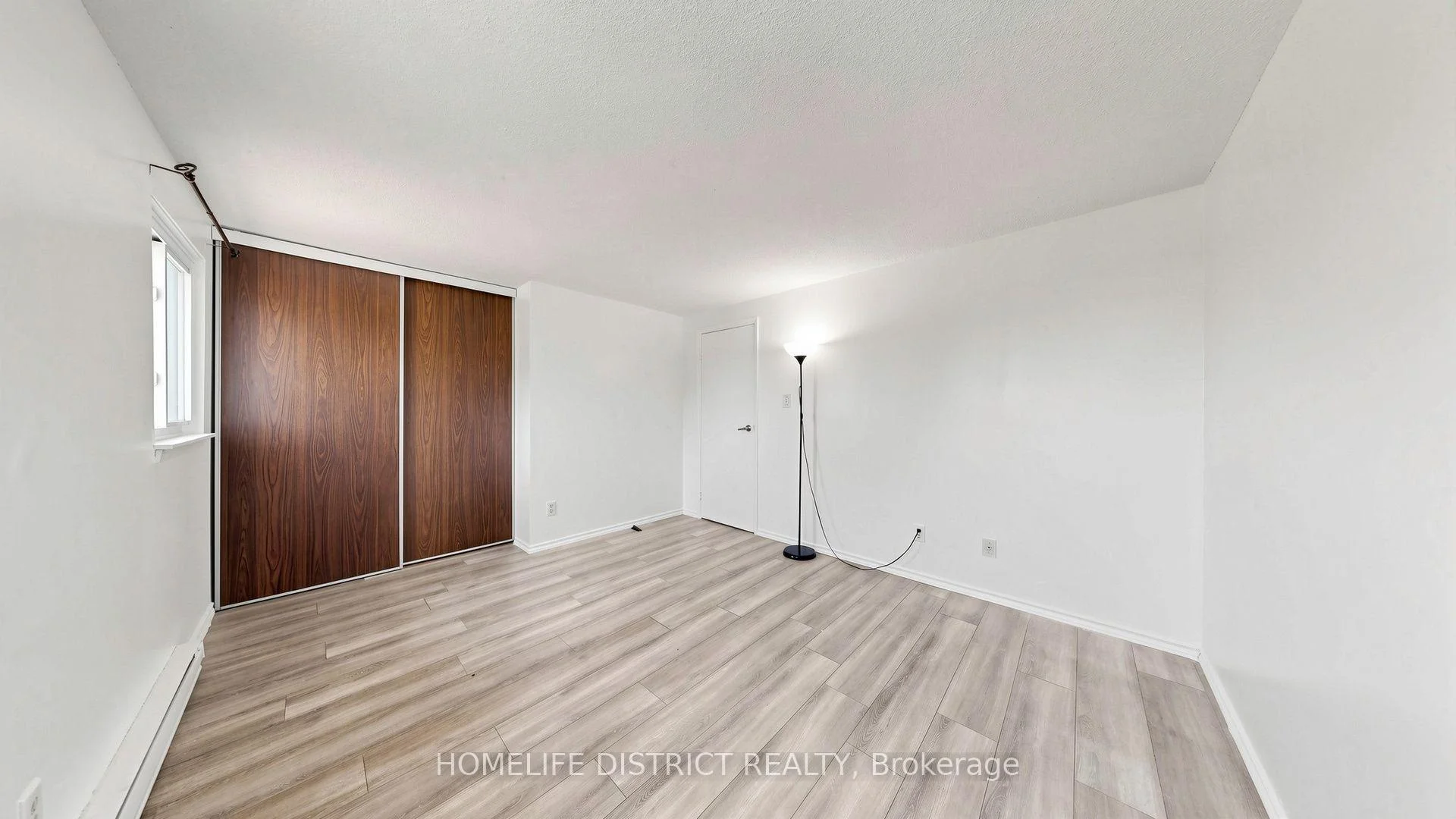 Photo 51 of 424 Chaleur Avenue, Oshawa, Lakeview — HOMEH