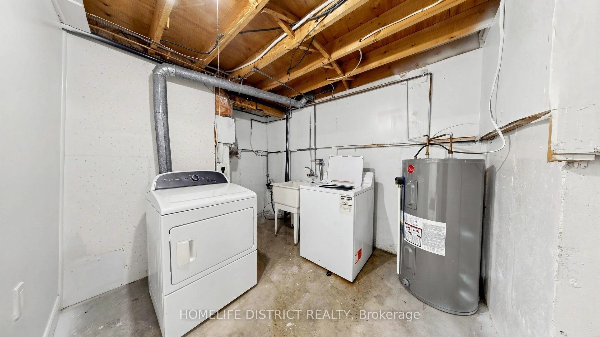 Photo 60 of 424 Chaleur Avenue, Oshawa, Lakeview — HOMEH