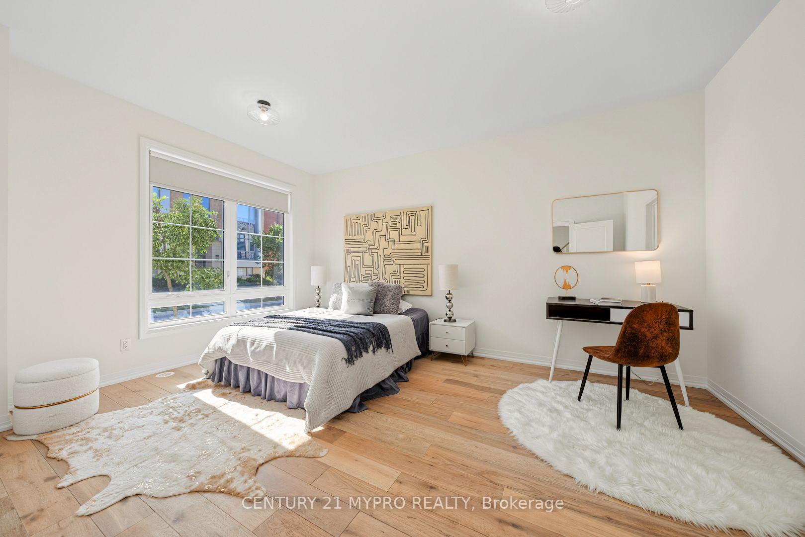 Photo 3 of 65 William Saville Street, Markham, Unionville — HOMEH