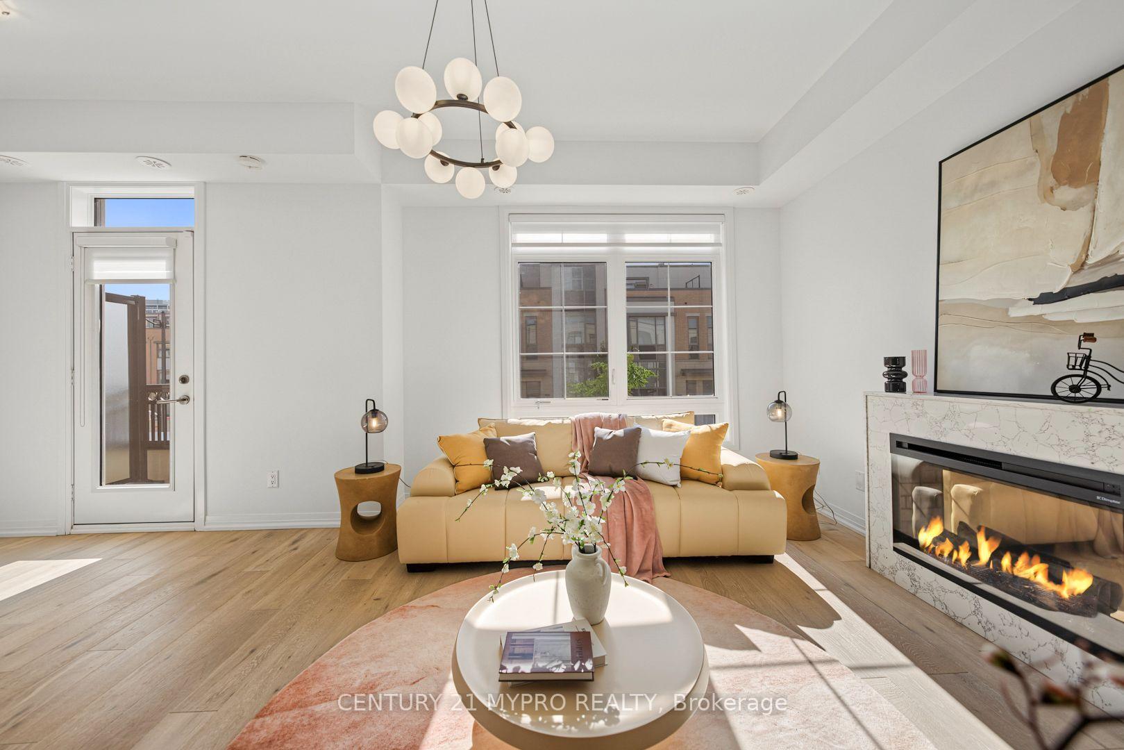 Photo 13 of 65 William Saville Street, Markham, Unionville — HOMEH