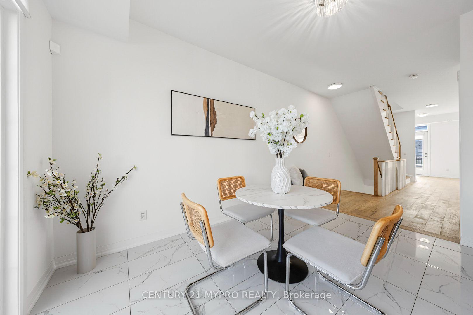Photo 21 of 65 William Saville Street, Markham, Unionville — HOMEH