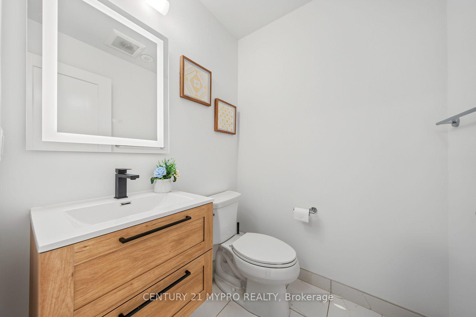 Photo 22 of 65 William Saville Street, Markham, Unionville — HOMEH