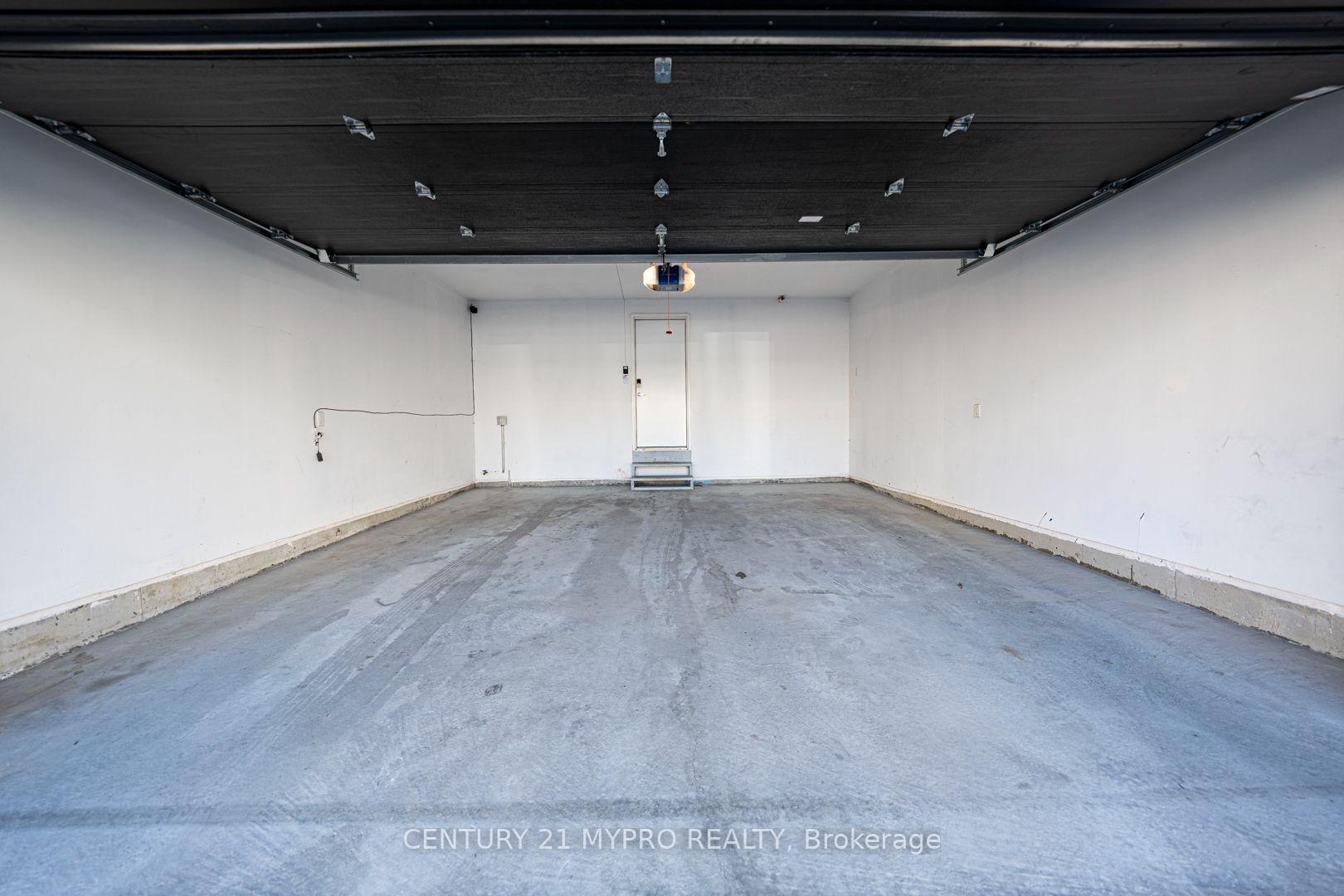 Photo 50 of 65 William Saville Street, Markham, Unionville — HOMEH