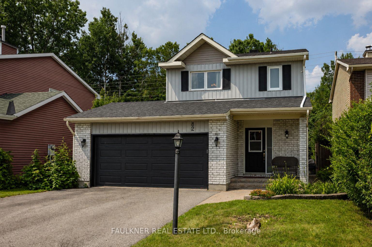 Photo of 82 Fair Oaks Crescent