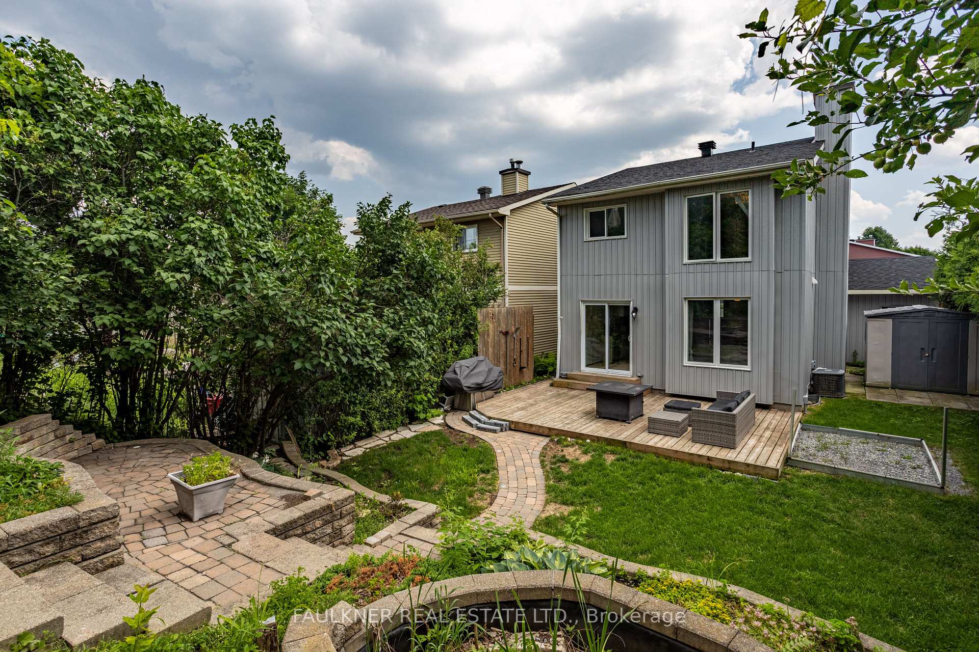 Photo 3 of 82 Fair Oaks Crescent, Ottawa, Craig Henry/Woodvale — HOMEH