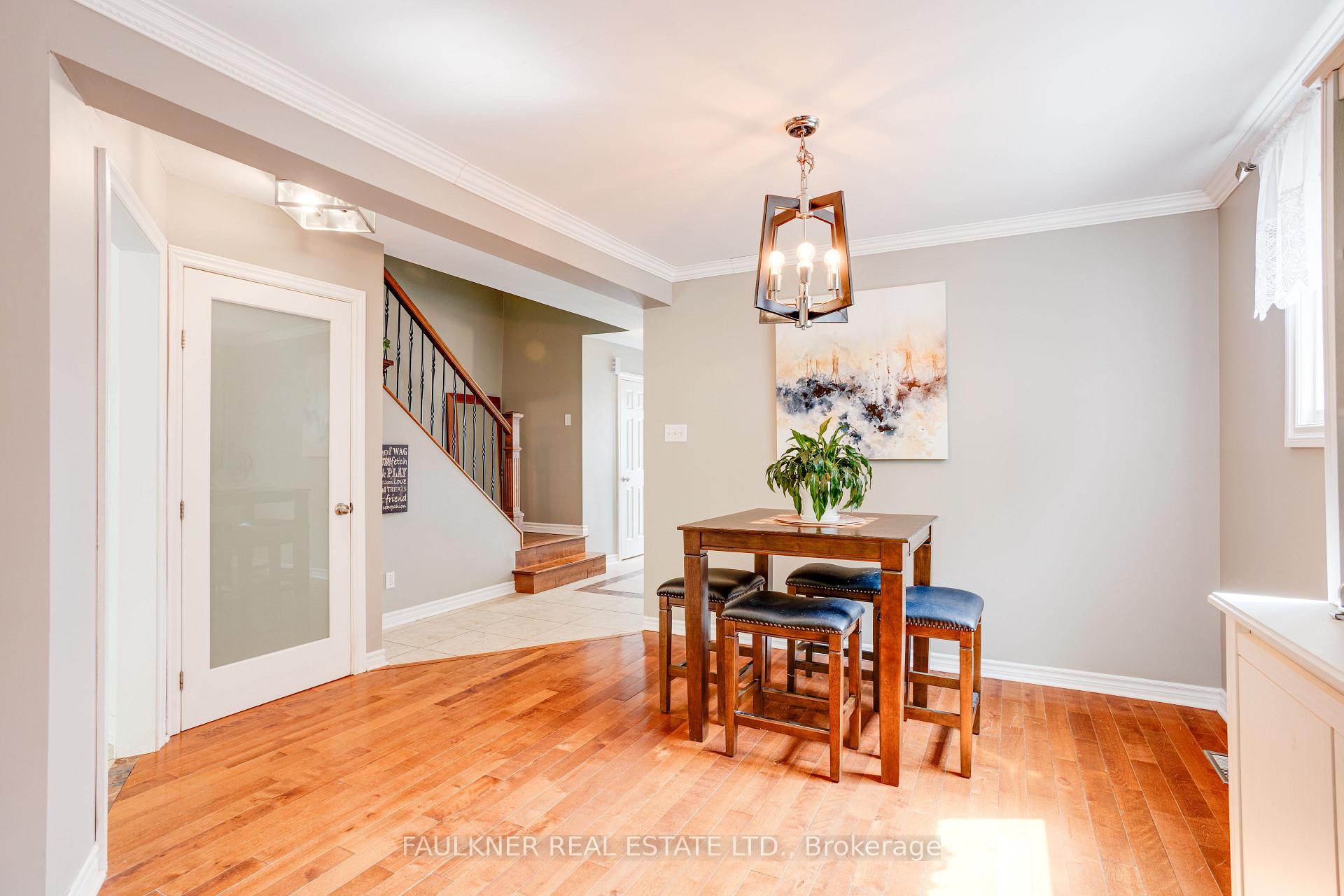 Photo 19 of 82 Fair Oaks Crescent, Ottawa, Craig Henry/Woodvale — HOMEH