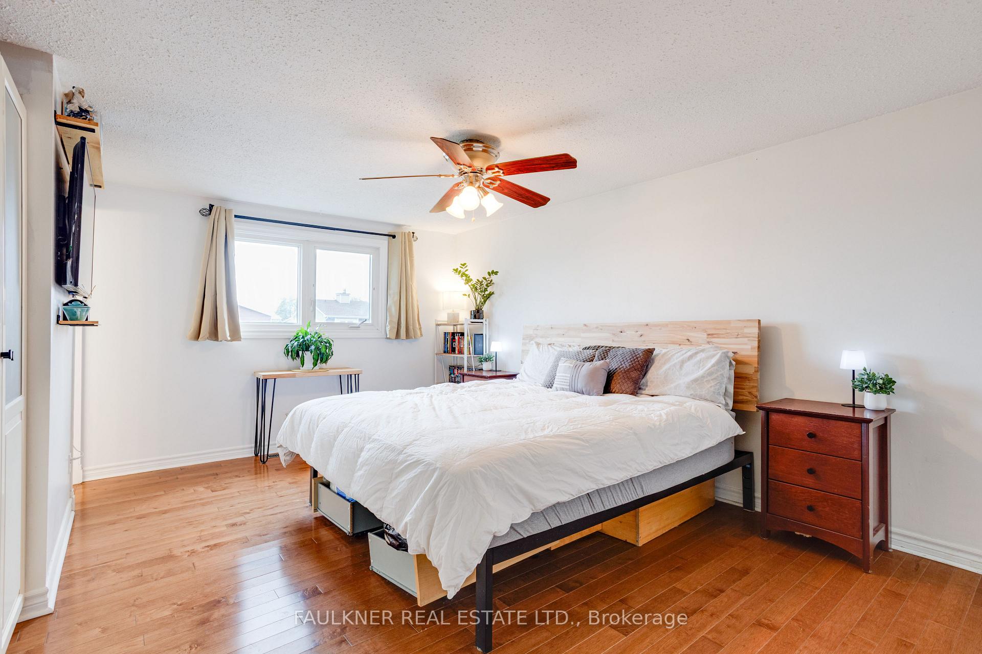 Photo 34 of 82 Fair Oaks Crescent, Ottawa, Craig Henry/Woodvale — HOMEH