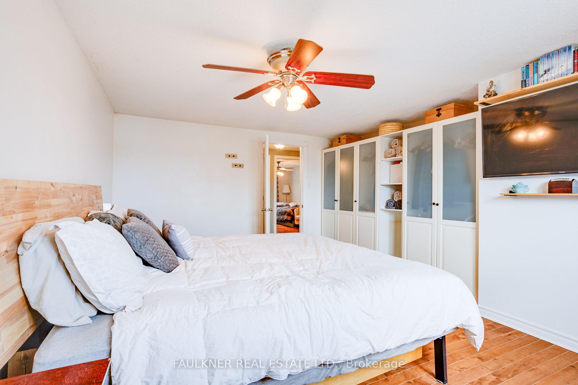 Photo 38 of 82 Fair Oaks Crescent, Ottawa, Craig Henry/Woodvale — HOMEH