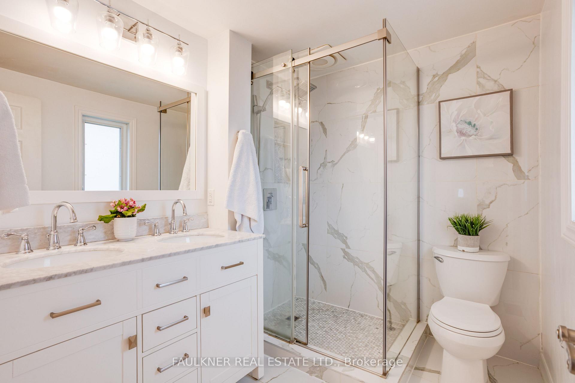 Photo 39 of 82 Fair Oaks Crescent, Ottawa, Craig Henry/Woodvale — HOMEH