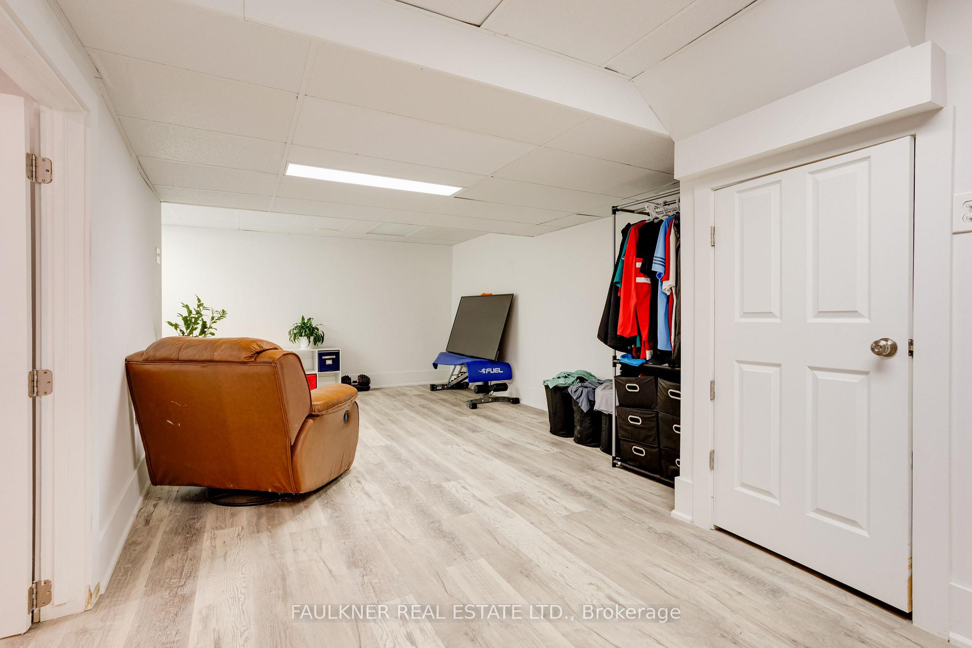 Photo 44 of 82 Fair Oaks Crescent, Ottawa, Craig Henry/Woodvale — HOMEH