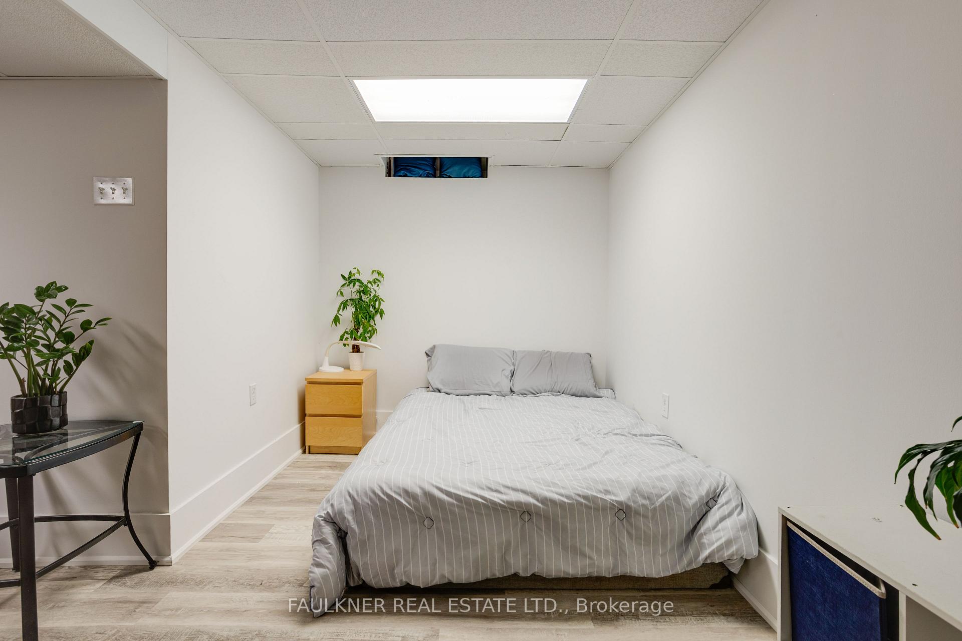 Photo 47 of 82 Fair Oaks Crescent, Ottawa, Craig Henry/Woodvale — HOMEH