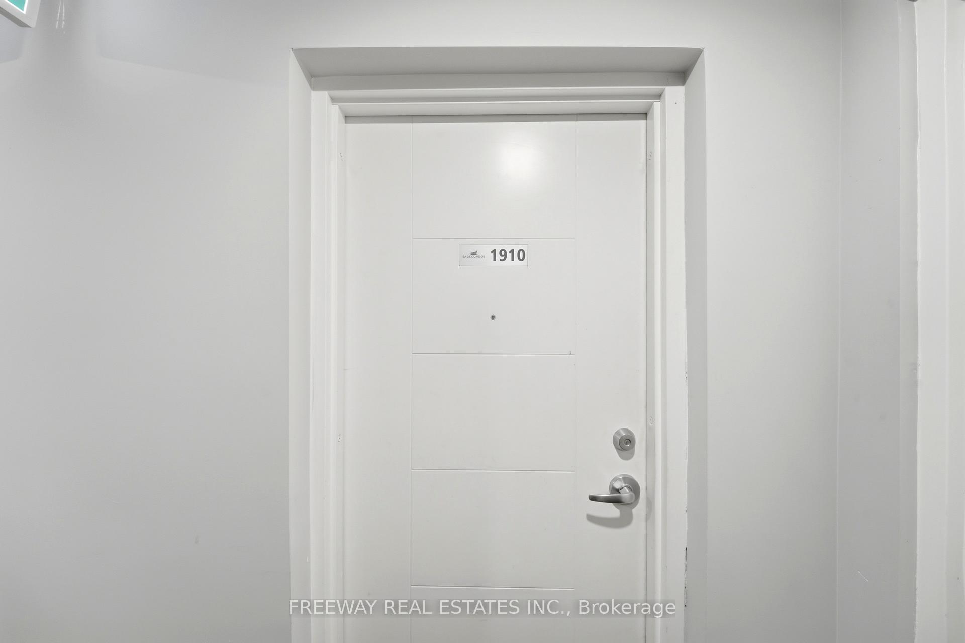 Photo 5 of Unit 1910, 318 Spruce Street, Waterloo, Beechwood/University — HOMEH