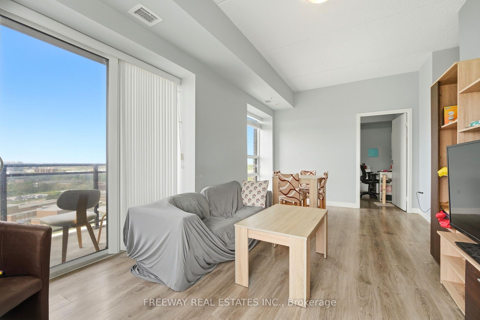 Photo 7 of Unit 1910, 318 Spruce Street, Waterloo, Beechwood/University — HOMEH