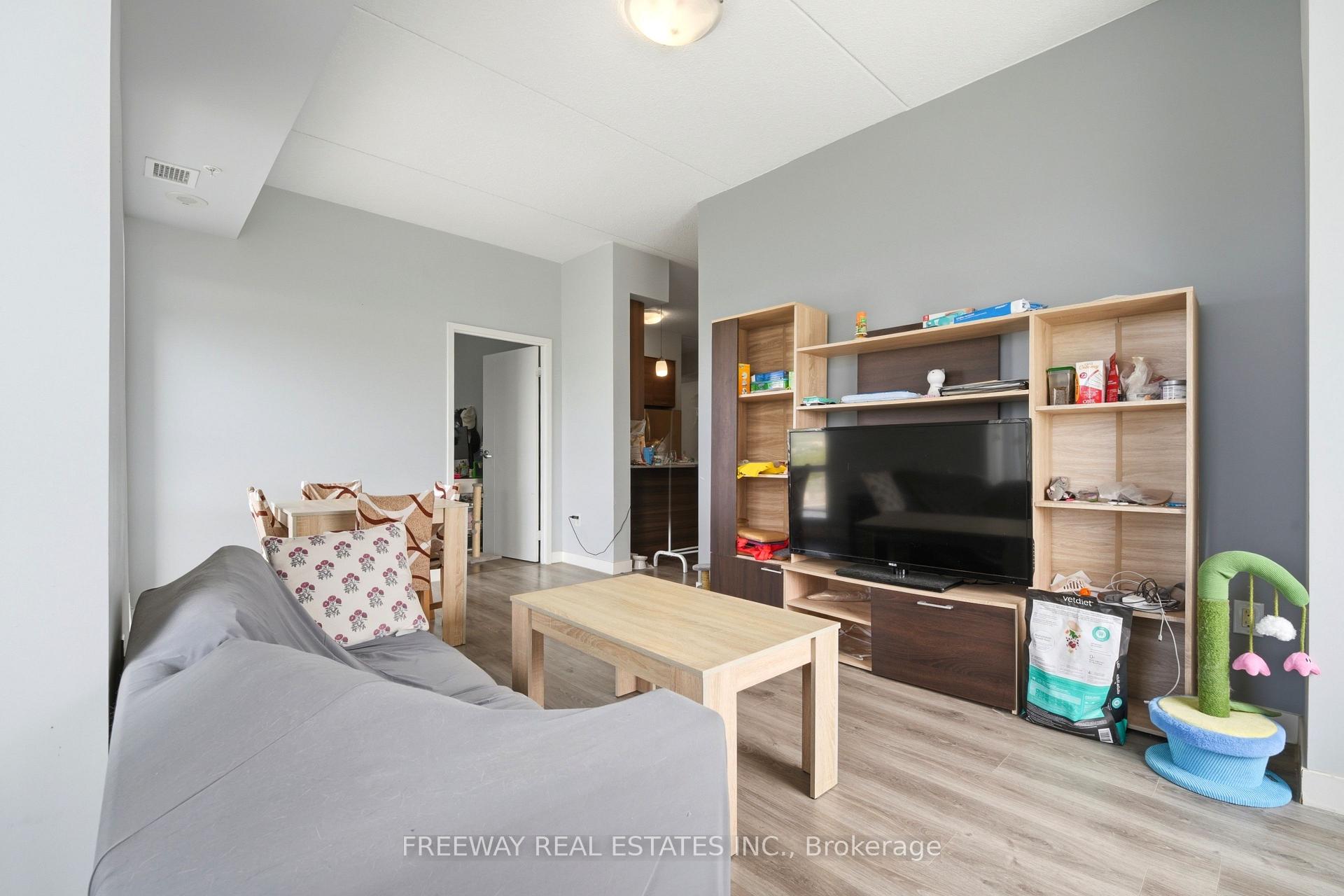 Photo 9 of Unit 1910, 318 Spruce Street, Waterloo, Beechwood/University — HOMEH