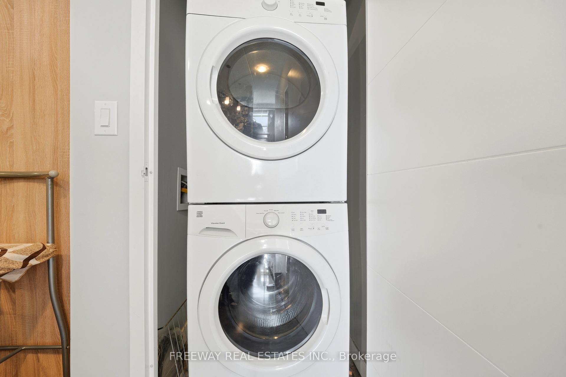 Photo 25 of Unit 1910, 318 Spruce Street, Waterloo, Beechwood/University — HOMEH