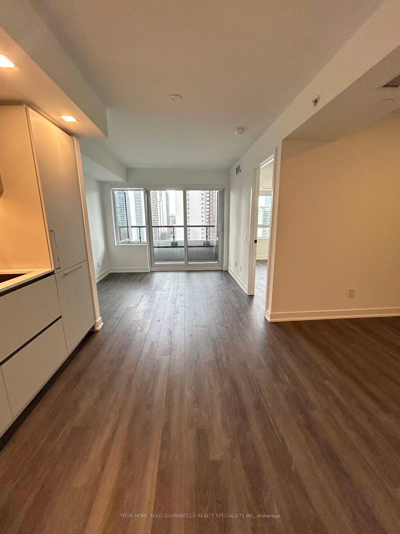 Photo 3 of Unit 1011, 609 Sherbourne Street, Toronto, North St. James Town — HOMEH