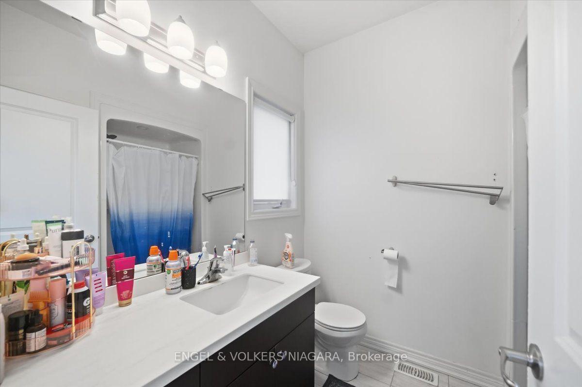 Photo 20 of 117 Juneberry Road, Thorold, Confederation Heights — HOMEH