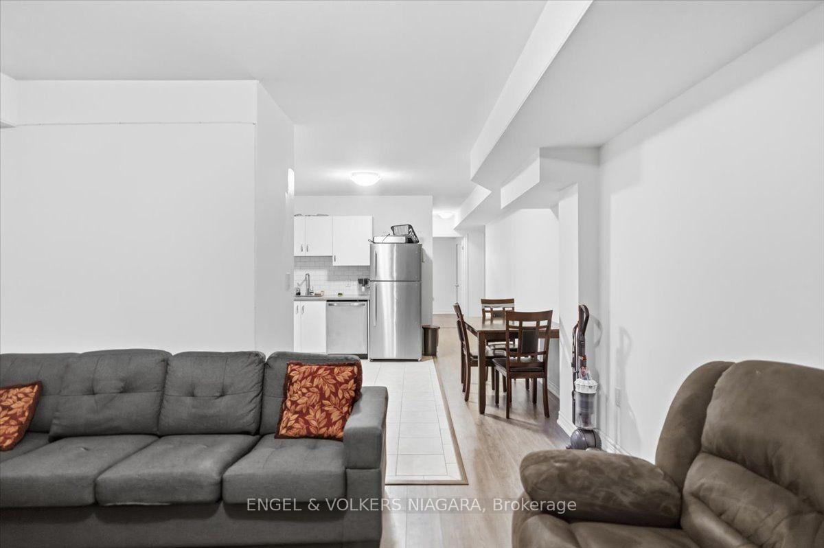 Photo 51 of 117 Juneberry Road, Thorold, Confederation Heights — HOMEH