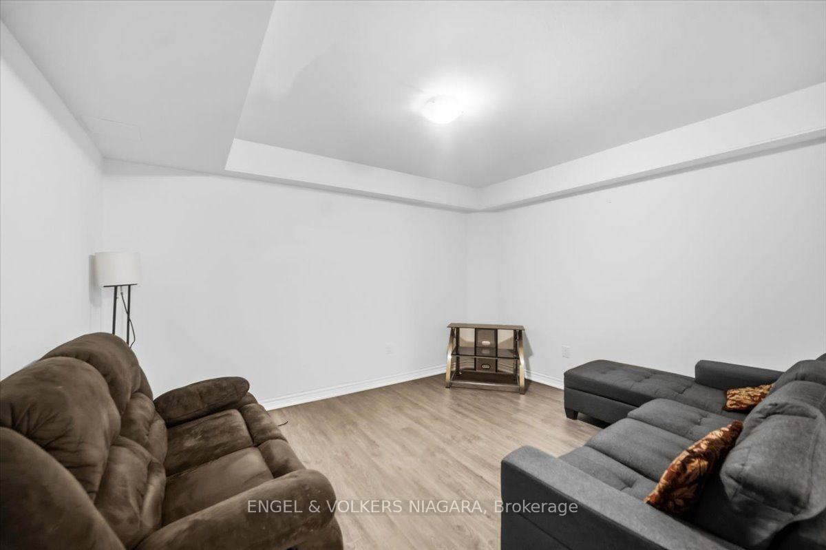 Photo 48 of 117 Juneberry Road, Thorold, Confederation Heights — HOMEH