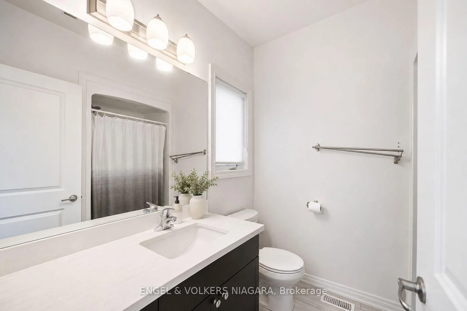 Photo 36 of 117 Juneberry Road, Thorold, Confederation Heights — HOMEH