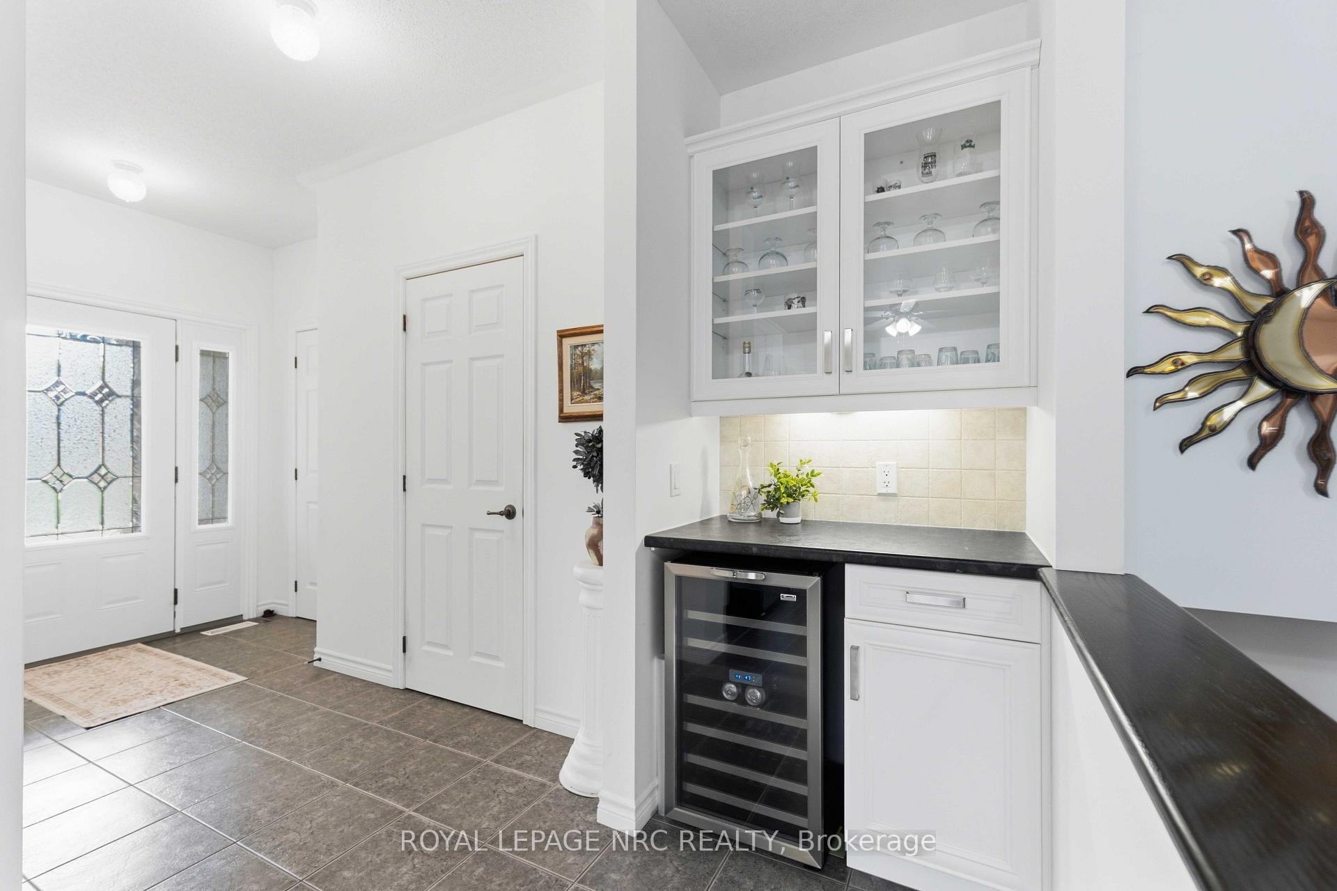 Photo 8 of 3905 Rainbow Lane, Lincoln, Lincoln-Jordan/Vineland — HOMEH