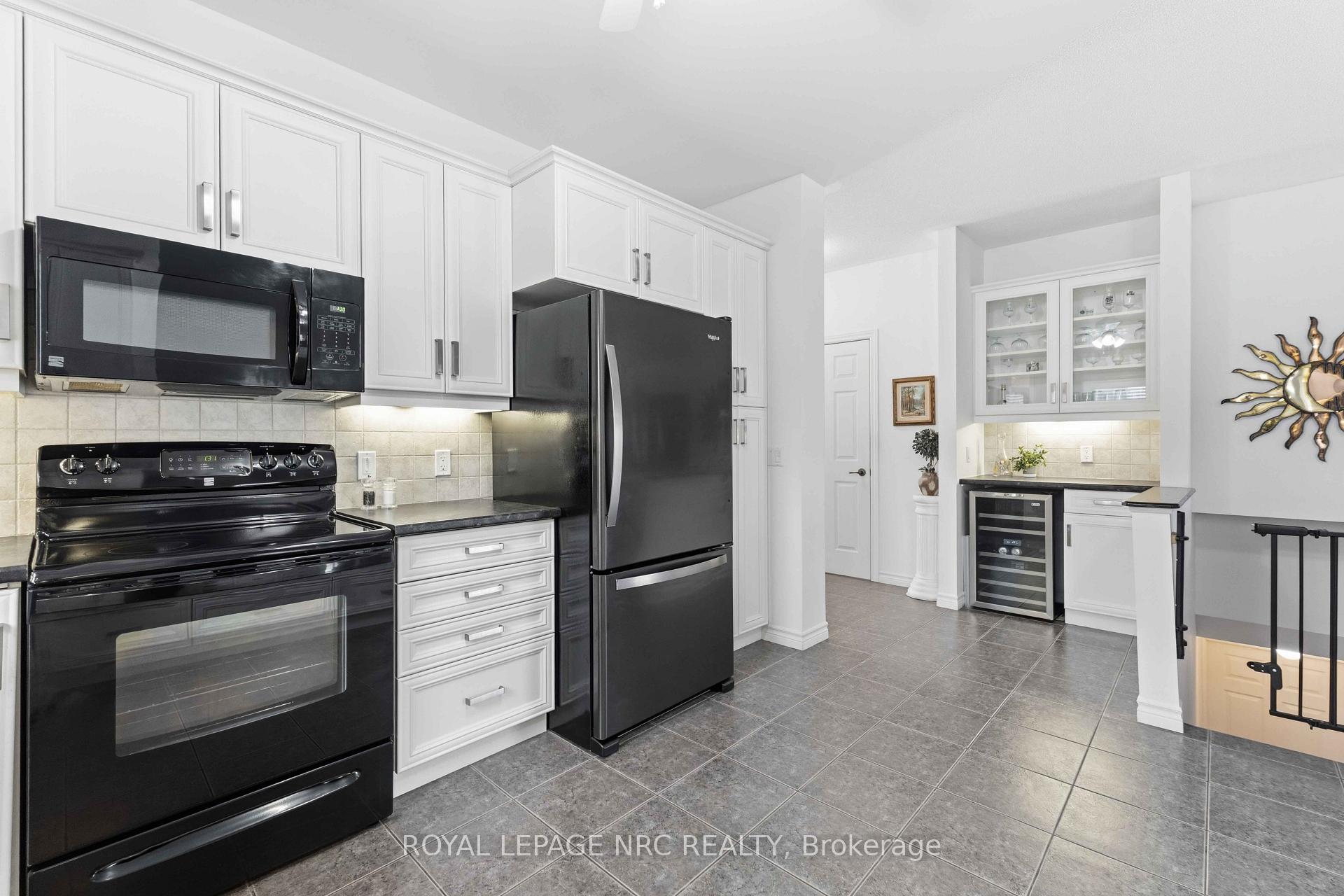 Photo 10 of 3905 Rainbow Lane, Lincoln, Lincoln-Jordan/Vineland — HOMEH