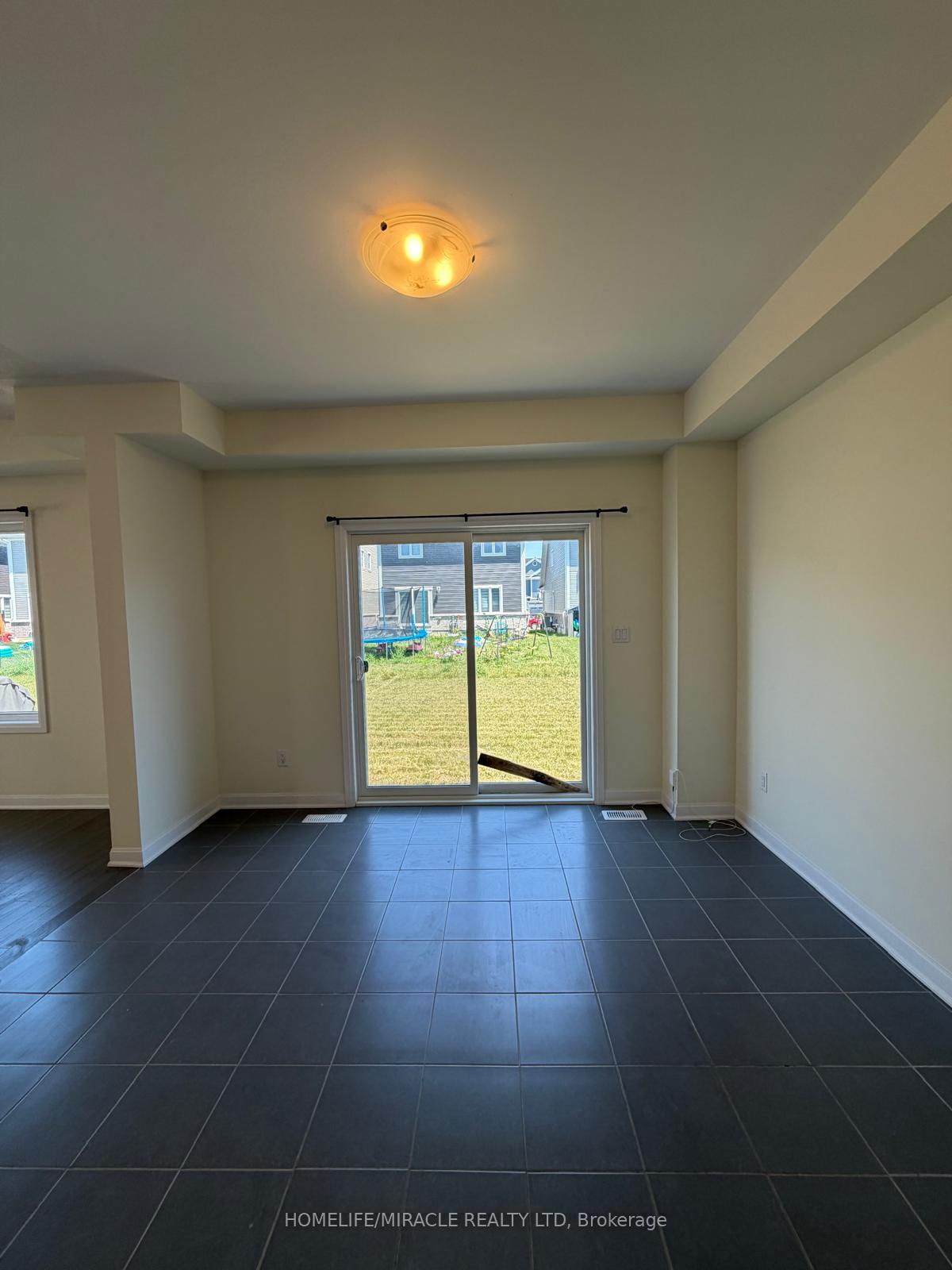 Photo 11 of 45 Golf Links Drive, Loyalist, Bath — HOMEH