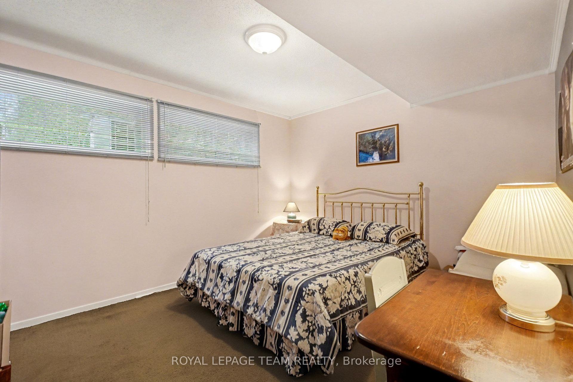 Photo 18 of 30 Juniper Court, Ottawa, Borden Farm/Stewart Farm/Carleton Heights/Parkwood Hills — HOMEH