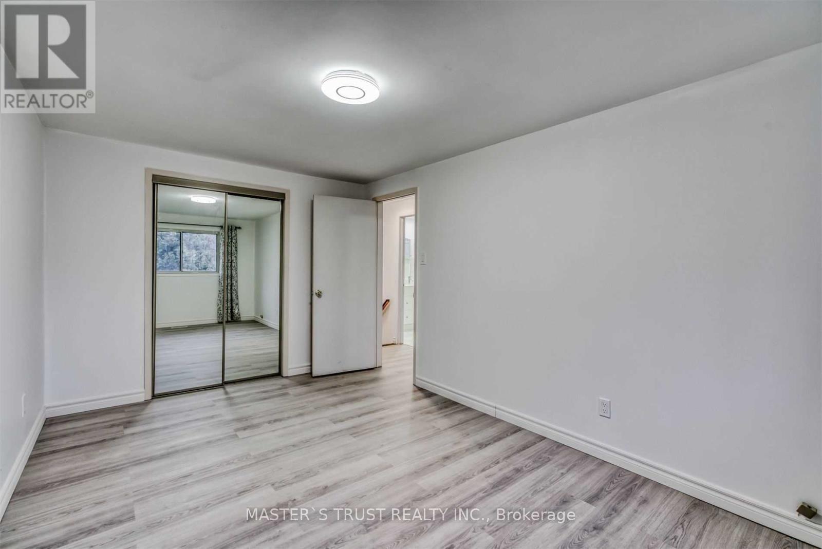 Photo 11 of Unit Main, 1473 Freeport Drive, Mississauga, Erindale — HOMEH