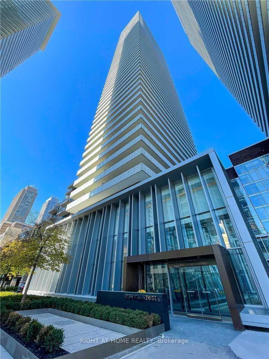 Photo 5 of Unit PH5201, 42 Charles Street E, Toronto, Church-Yonge Corridor — HOMEH