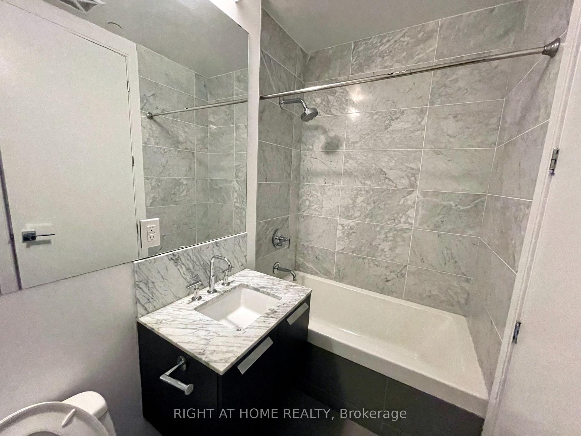 Photo 12 of Unit PH5201, 42 Charles Street E, Toronto, Church-Yonge Corridor — HOMEH
