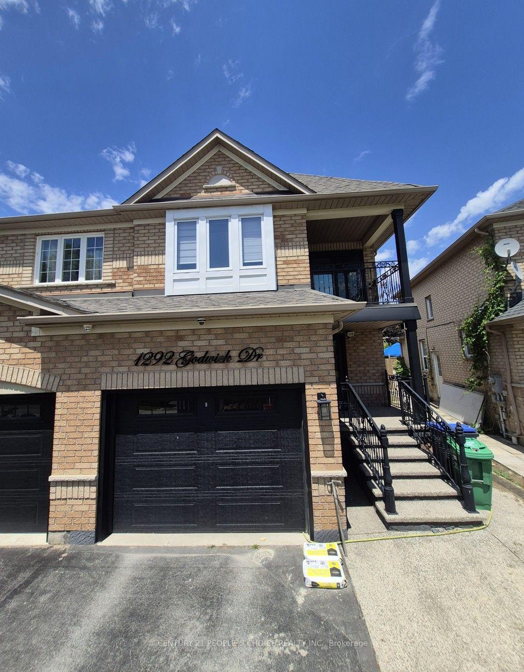 Photo 2 of Unit (Lower), 1292 Godwick Drive, Mississauga, Meadowvale Village — HOMEH