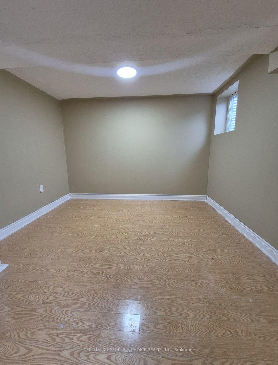 Photo 8 of Unit (Lower), 1292 Godwick Drive, Mississauga, Meadowvale Village — HOMEH