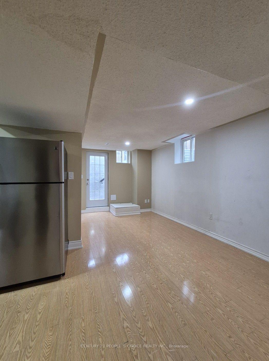 Photo 11 of Unit (Lower), 1292 Godwick Drive, Mississauga, Meadowvale Village — HOMEH