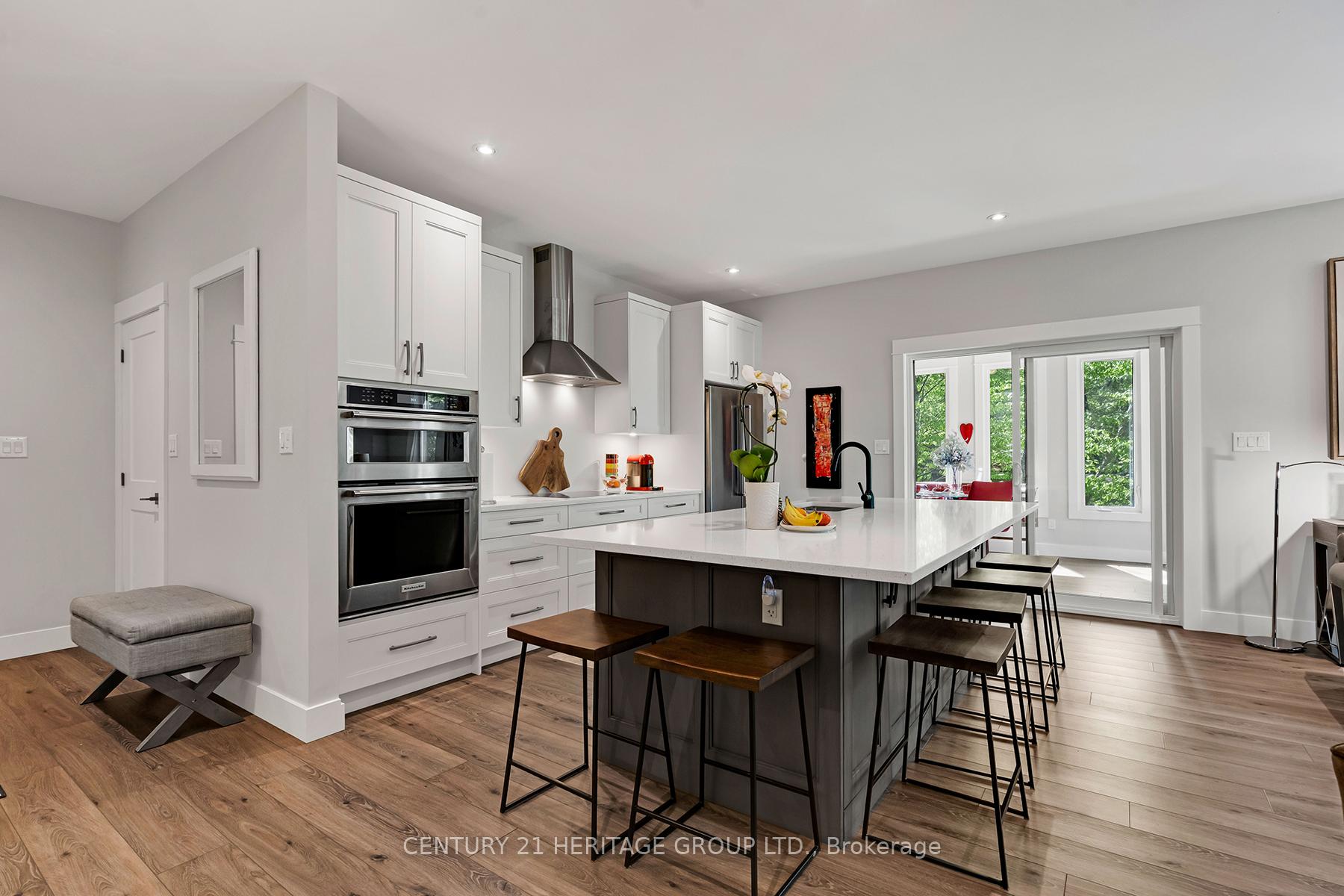 Photo 10 of 46 Goddard Crescent, Seguin — HOMEH