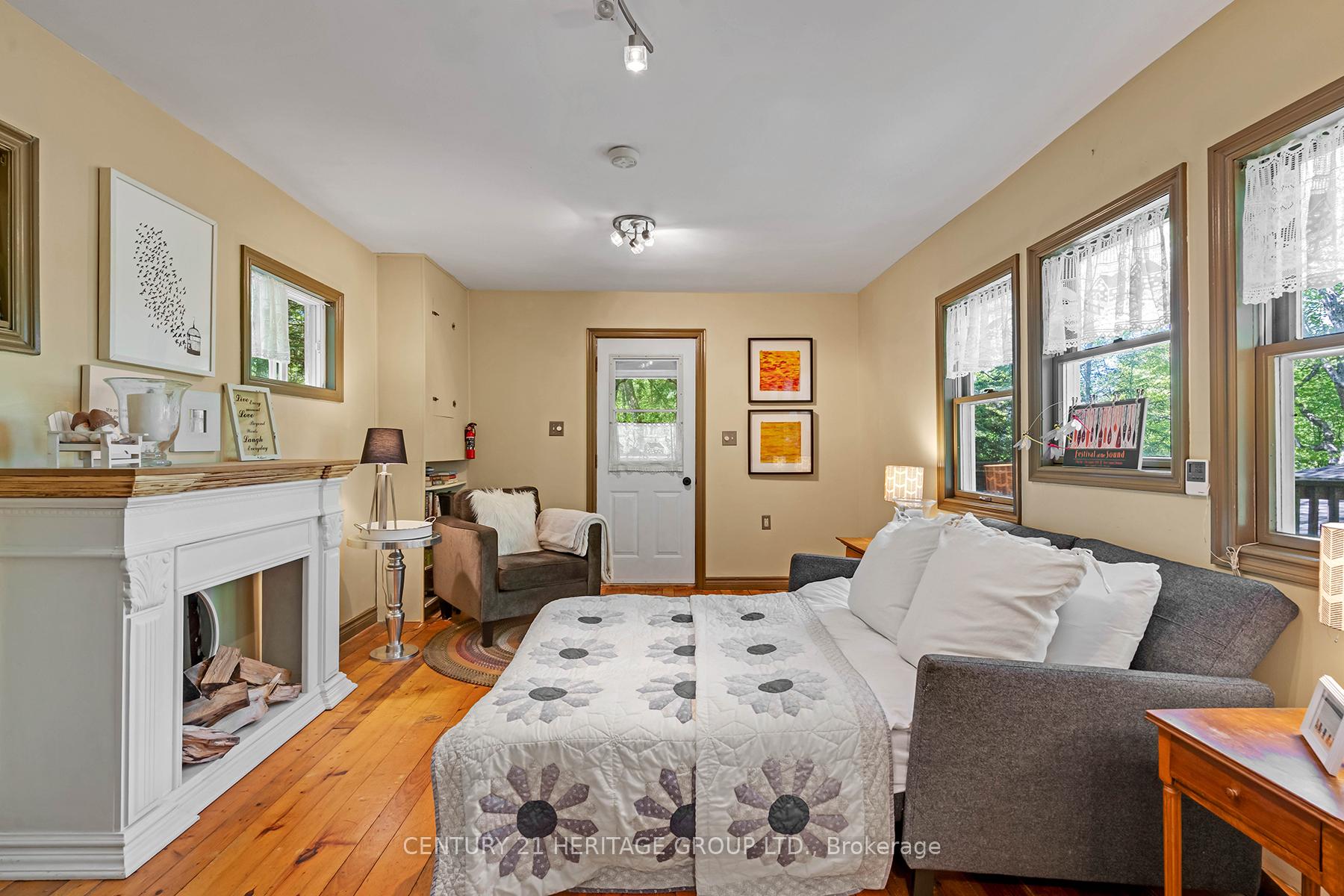 Photo 29 of 46 Goddard Crescent, Seguin — HOMEH