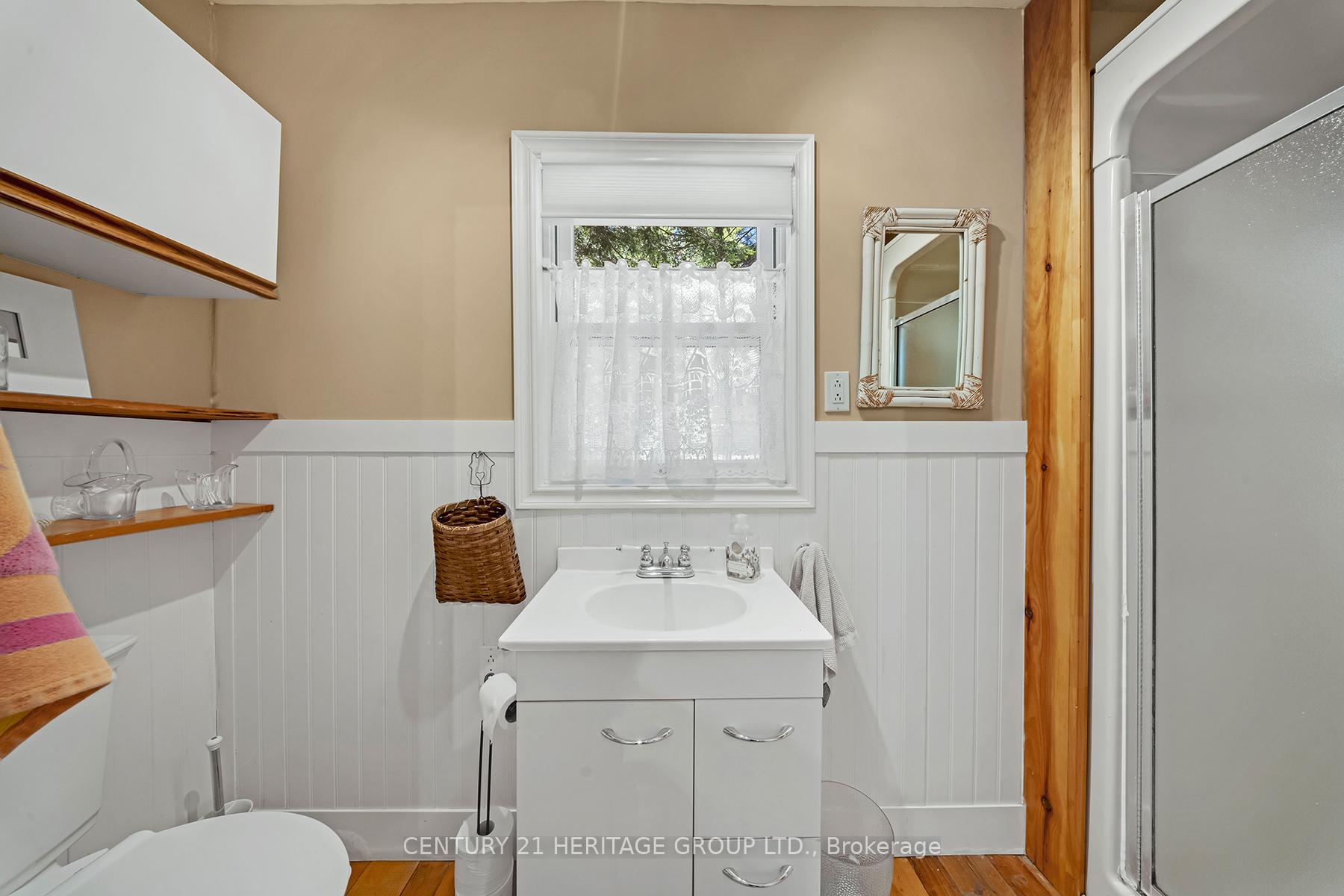 Photo 32 of 46 Goddard Crescent, Seguin — HOMEH